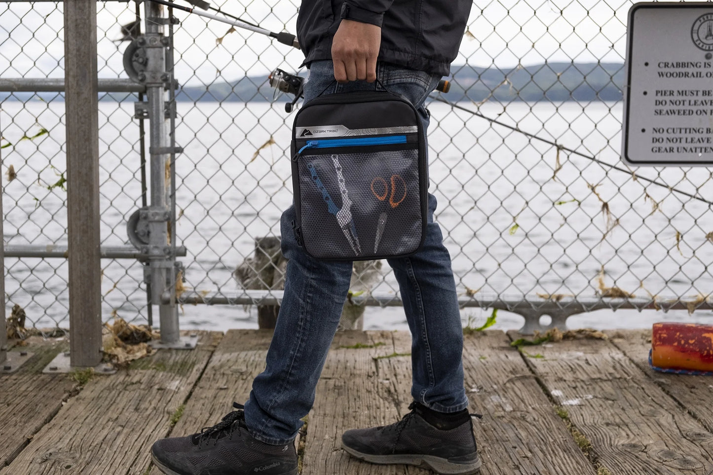Saltwater Tackle Fishing Storage Bait Binders with Reseal Bags, Black, Polyester